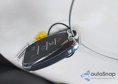 2019 Chevrolet Traverse Premier from USA, damaged, VIN 1GNEVKKW8KJ151659